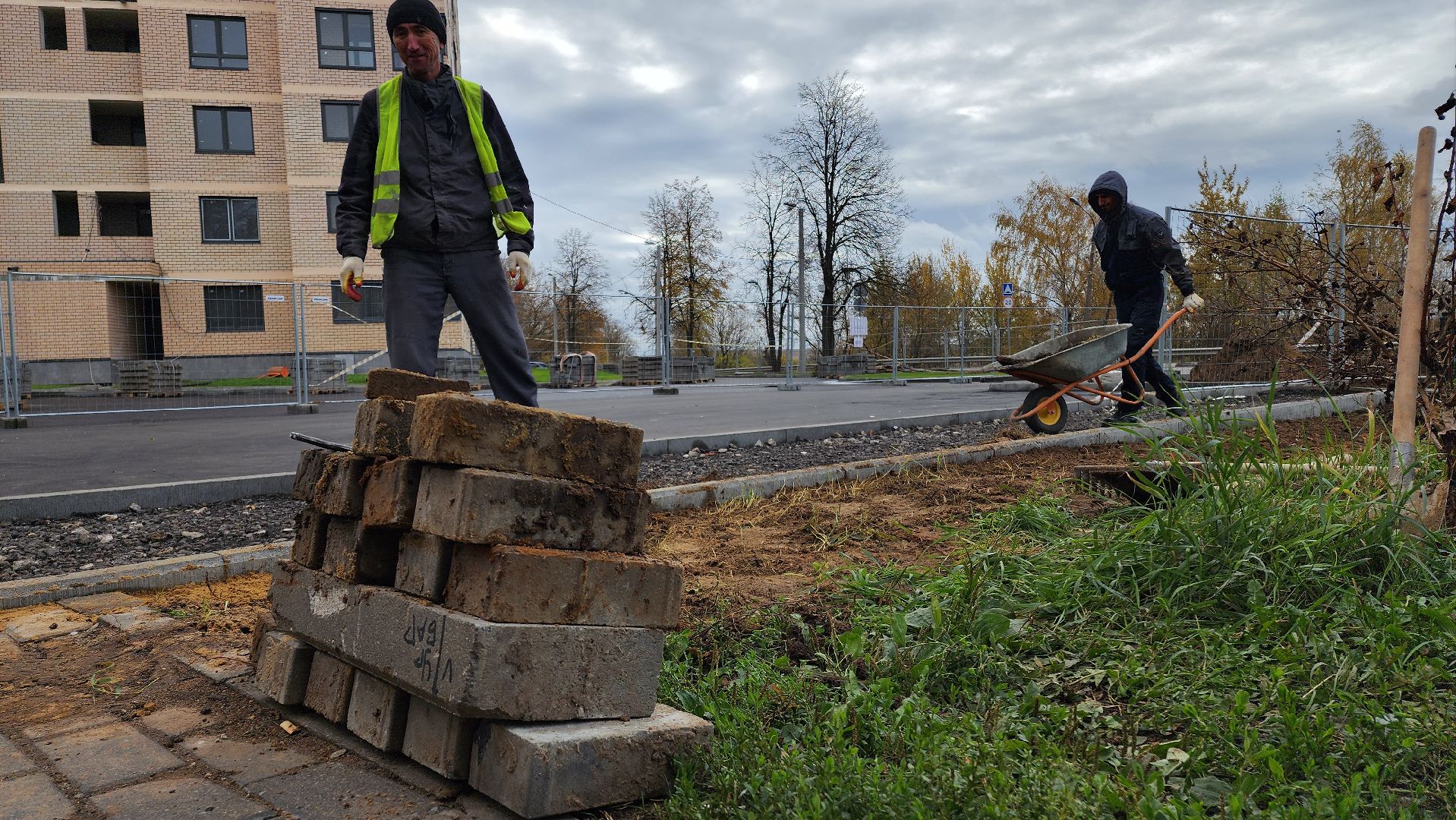 Домодедово, Новая парковка, Парковка, Подмосковье, Дорожные работы, асфальтирование дворов дорог,