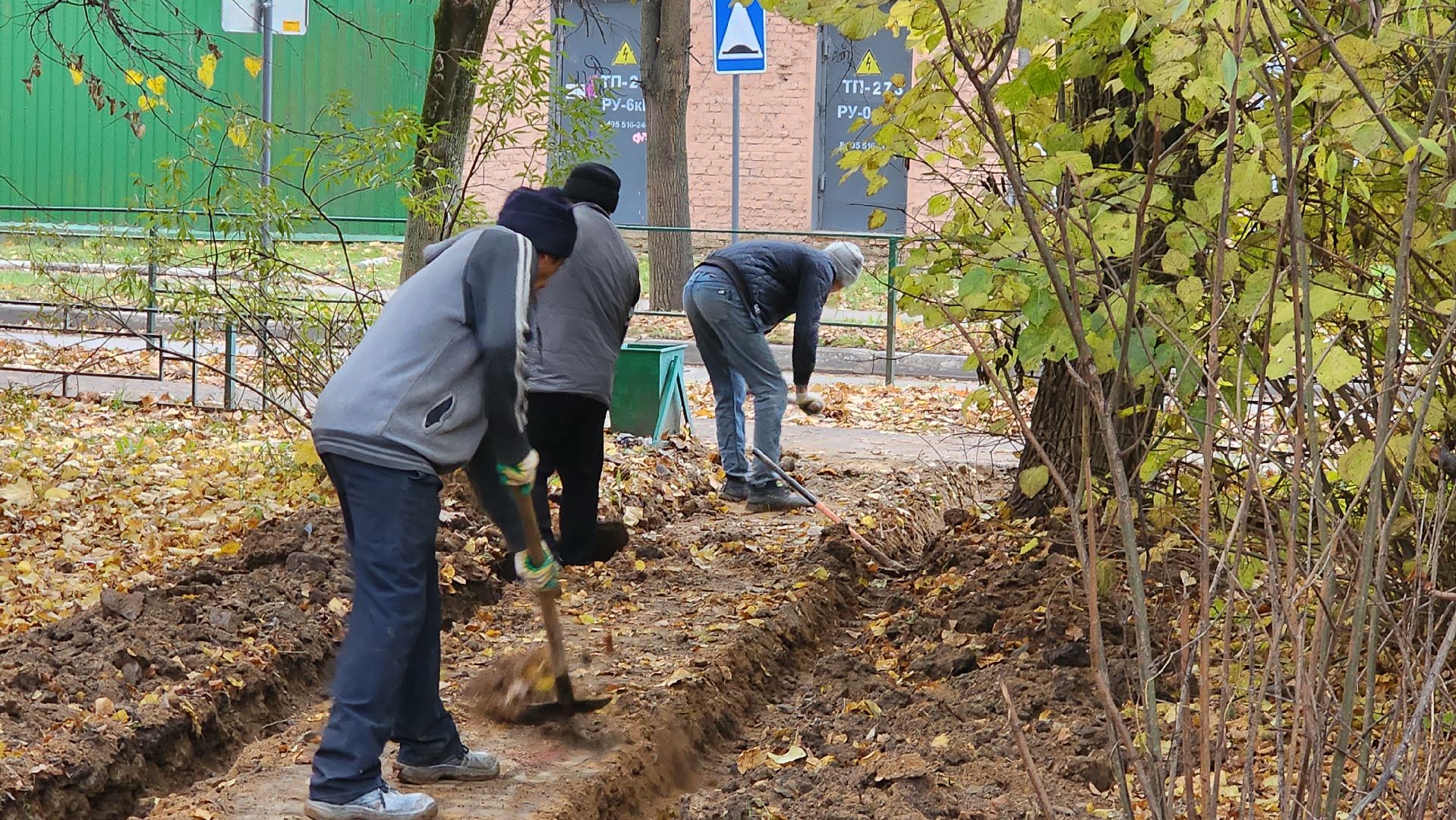 Благоустройство, ремонт дорог во дворах, тротуар,