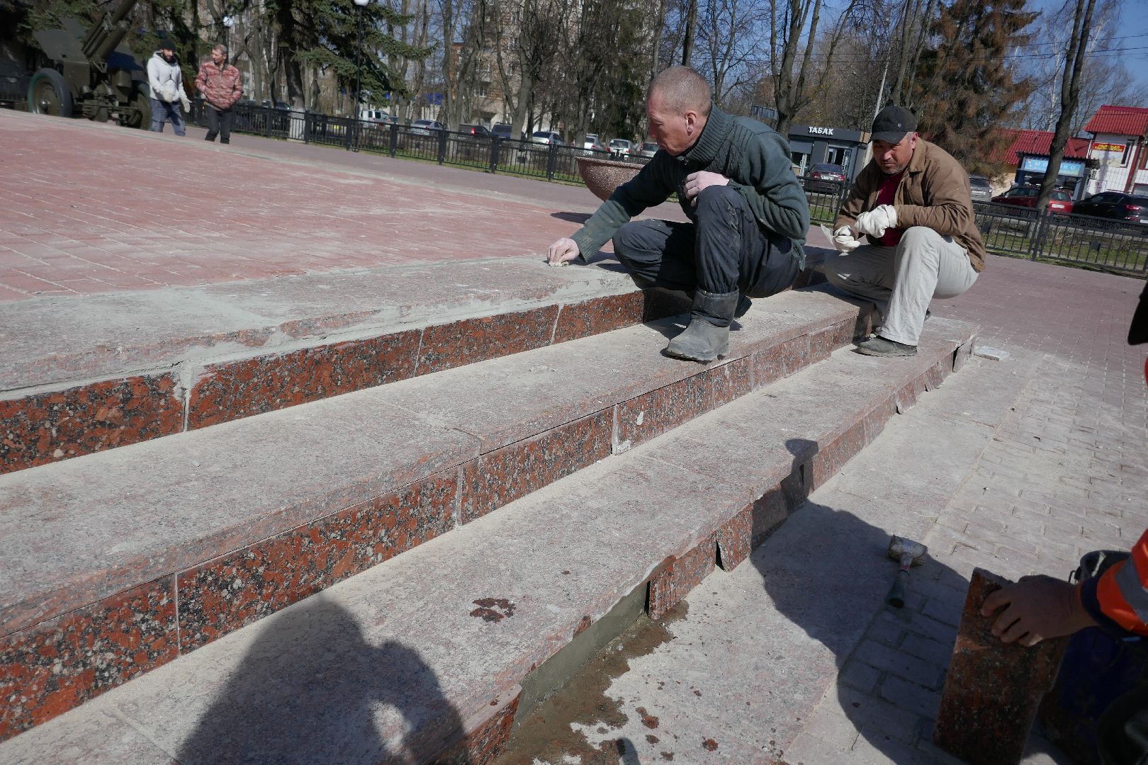 Подольск, мемориал, благоустройство, субботник