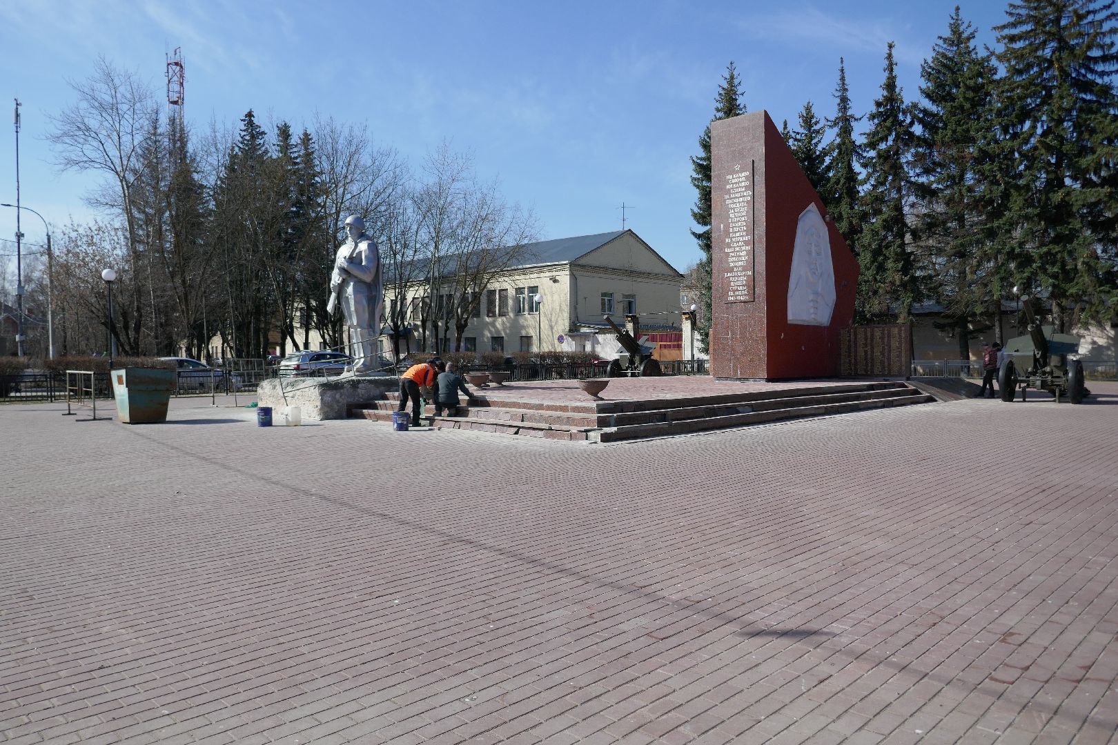 Подольск, мемориал, благоустройство, субботник