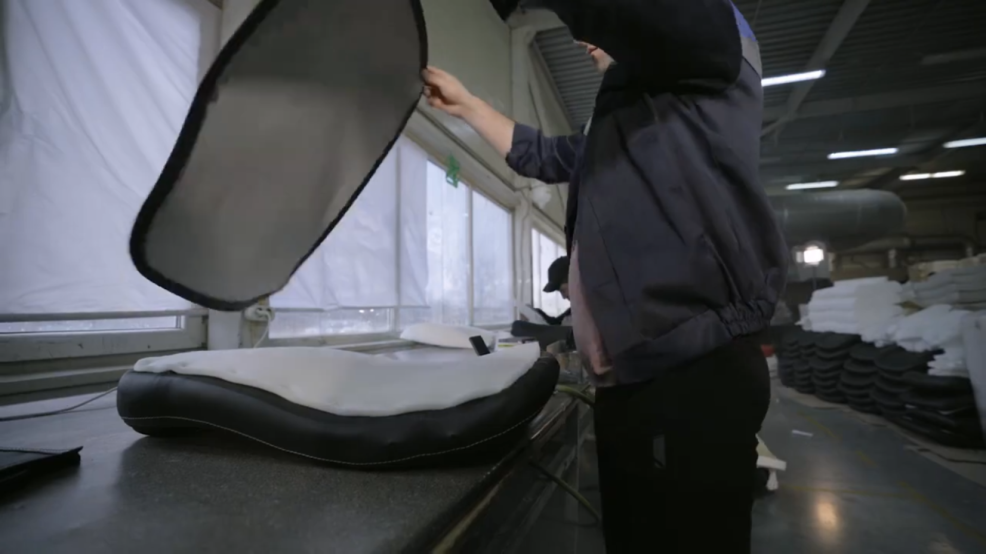 Чехов, фабрика Бюрократ, производство офисных кресел, компьютерные кресла, стулья, мебель, развитие производства,