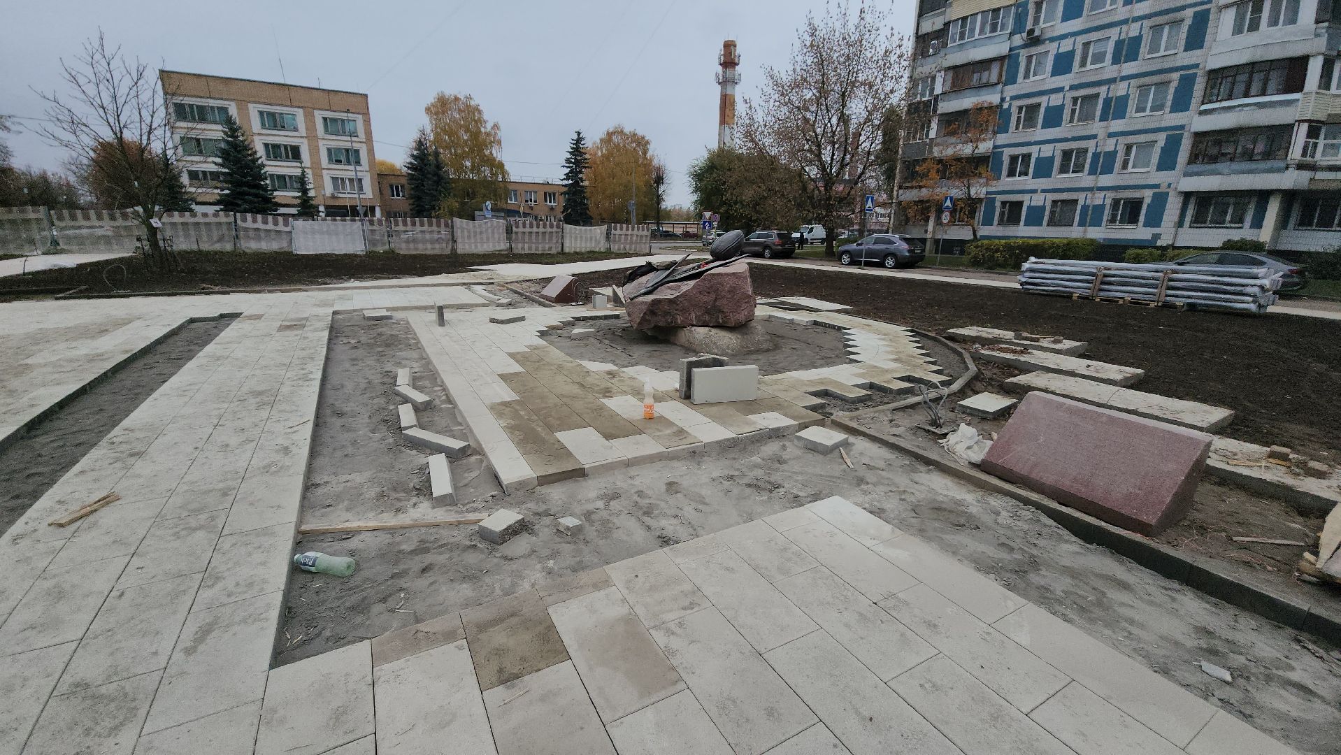 серпухов, площадь звездная, черный тюльпан, благоустройство, пешеходная дорожка,