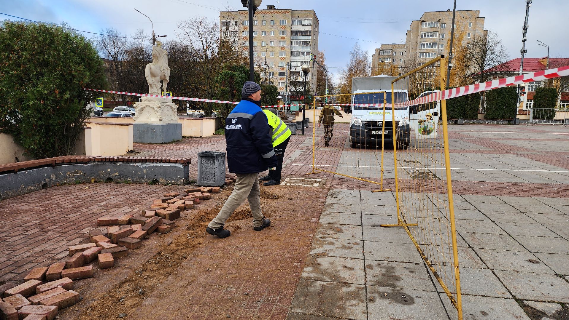 тротуар, ремонт тротуара, восстановительные работы,