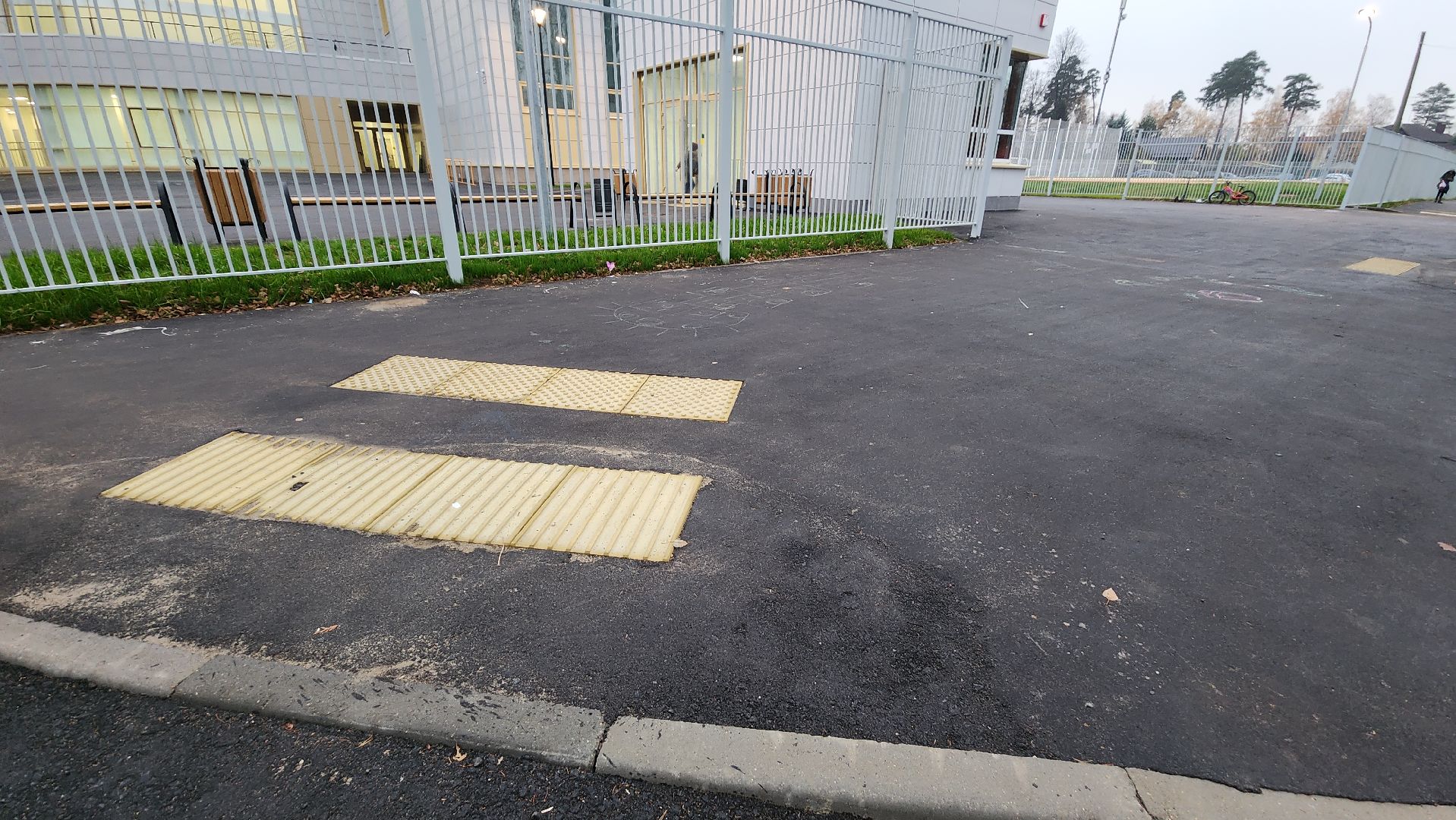 пушкинский, заветы ильича, ремонт дорог, безопасное движение, школа 2, школьники, светофор у школы, дорожная разметка, ограждение,лежачие полицейские,