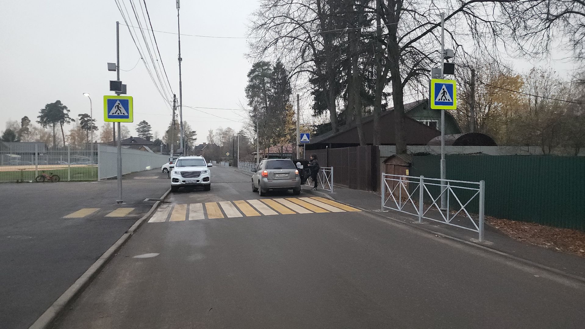 пушкинский, заветы ильича, ремонт дорог, безопасное движение, школа 2, школьники, светофор у школы, дорожная разметка, ограждение,лежачие полицейские,