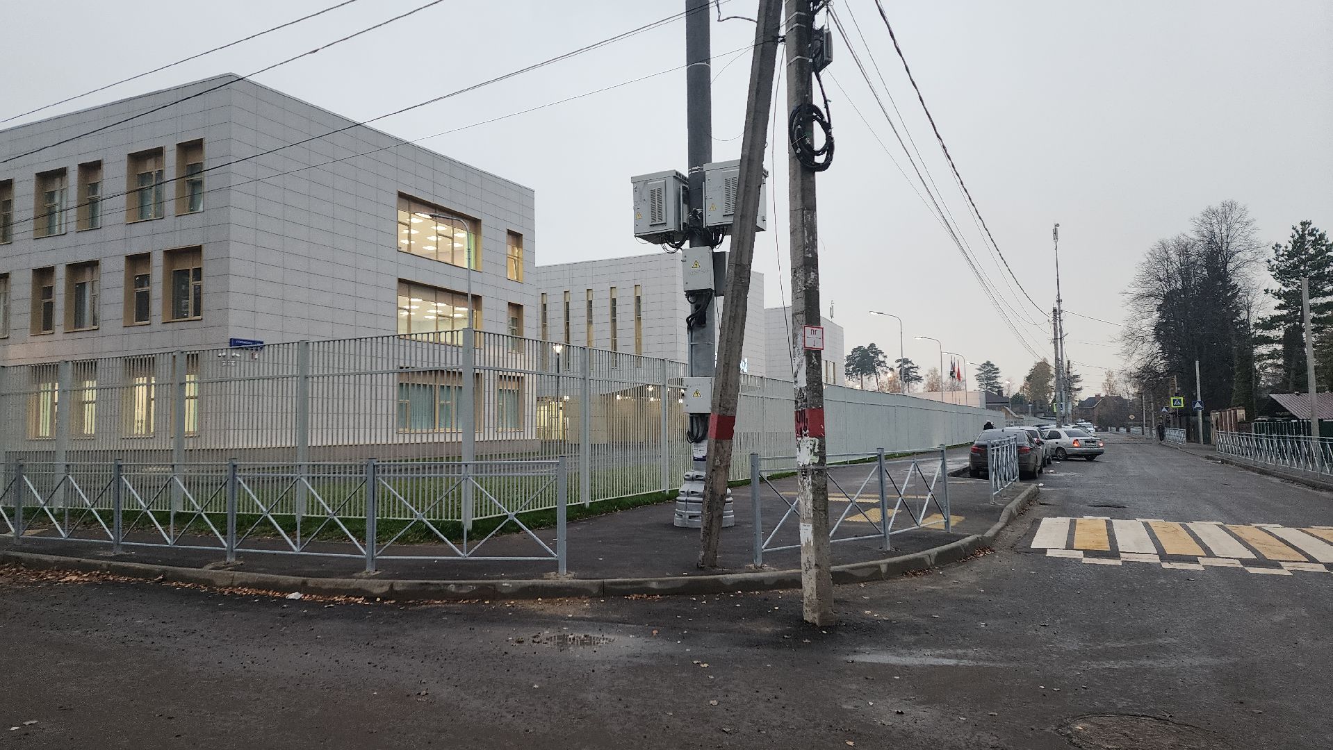 пушкинский, заветы ильича, ремонт дорог, безопасное движение, школа 2, школьники, светофор у школы, дорожная разметка, ограждение,лежачие полицейские,