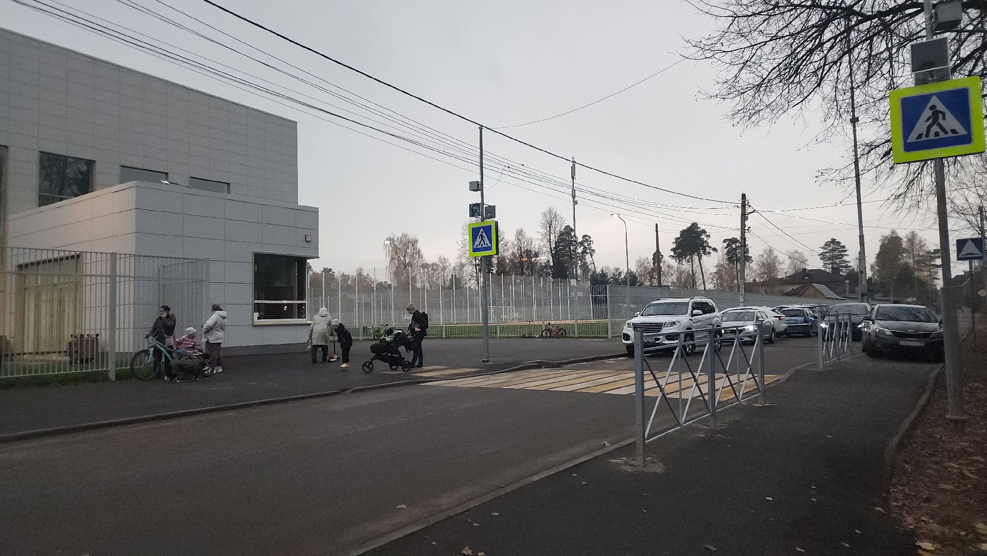 пушкинский, заветы ильича, ремонт дорог, безопасное движение, школа 2, школьники, светофор у школы, дорожная разметка, ограждение,лежачие полицейские,