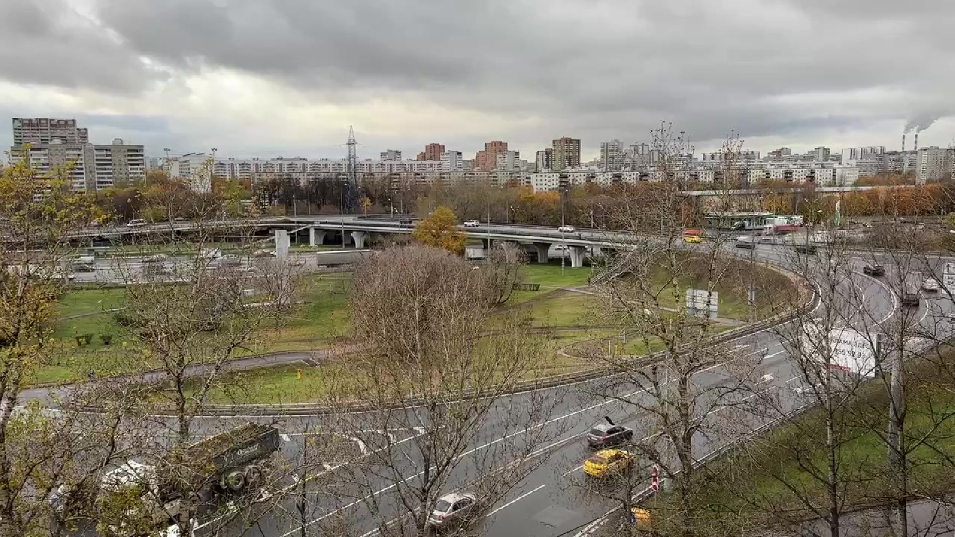 Реутов, МКАД, реконструкция, въезд в город, круговое движение, улица Победы, улица Некрасова, одностороннее движение, город меняется,