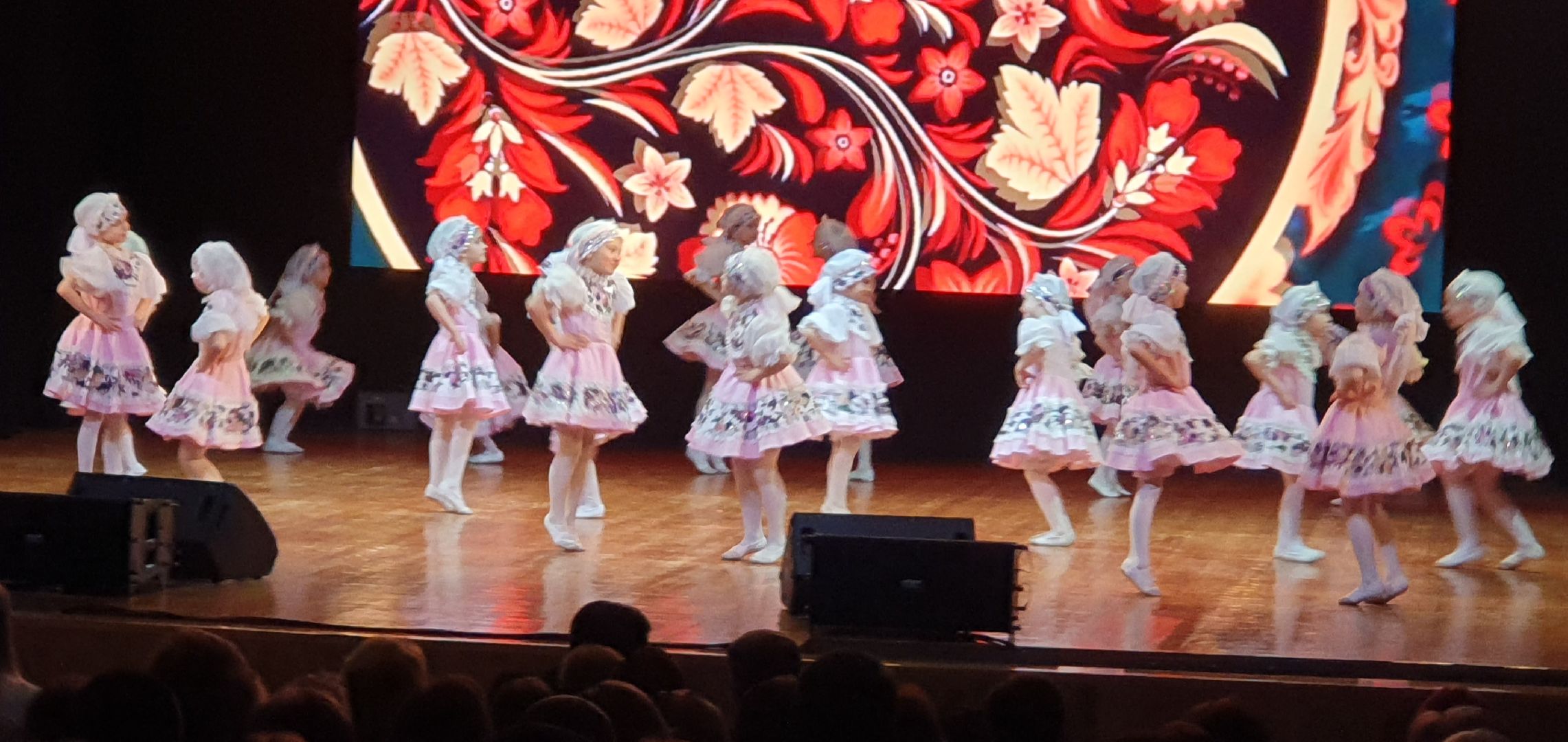 День Труда. праздник, общество, Дзержинский, награда