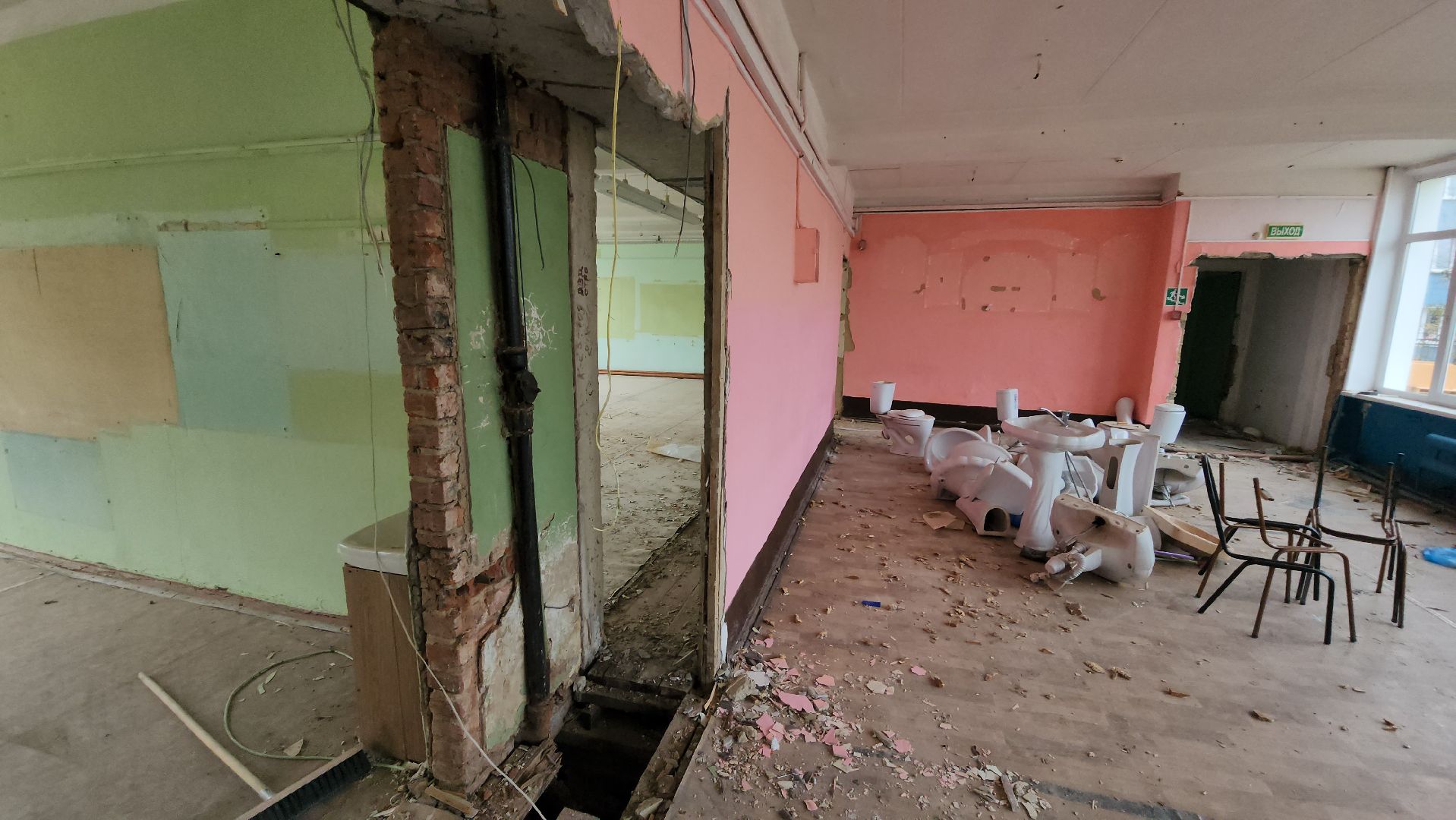 серпухов, ремонт школы, улица советская, образование, демонтаж,