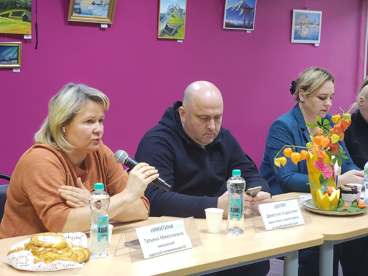 встреча с жителями, больница, главный врач, активное долголетие,