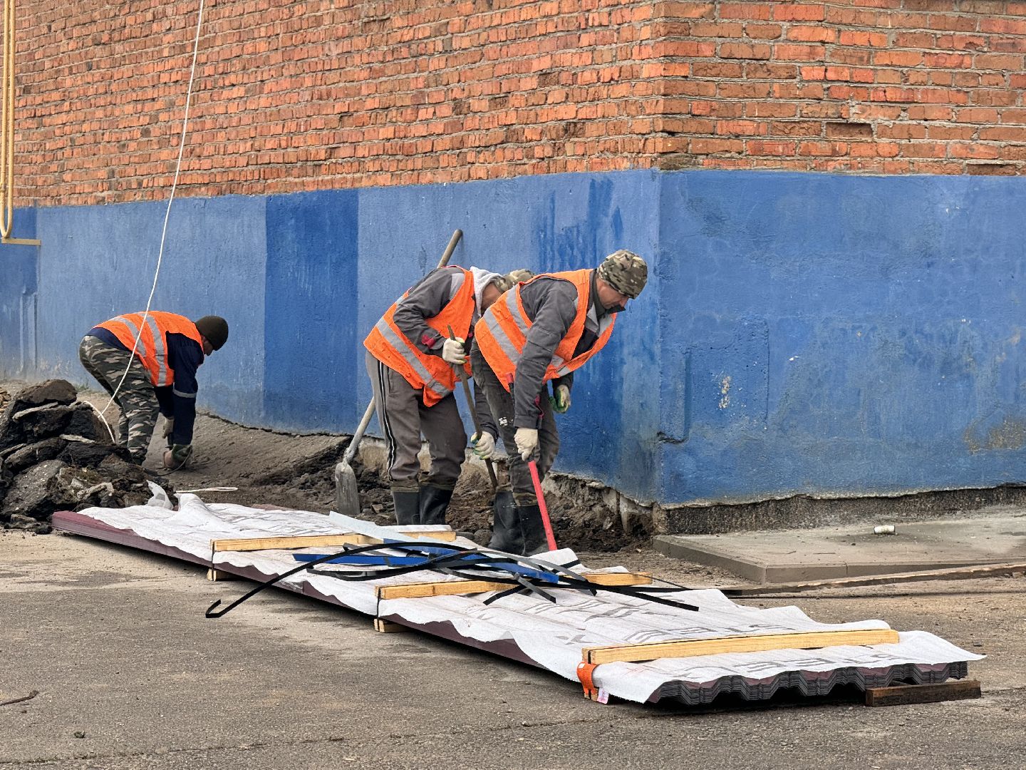 шаховская, ремонт кровли, ремонт отмостки,