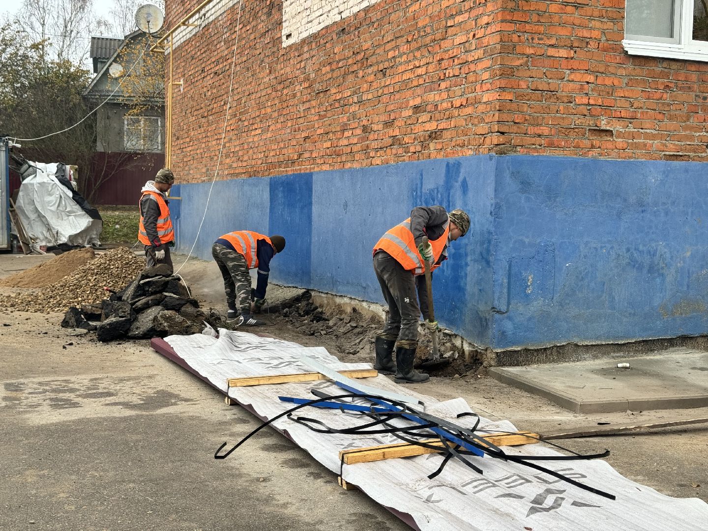 шаховская, ремонт кровли, ремонт отмостки,