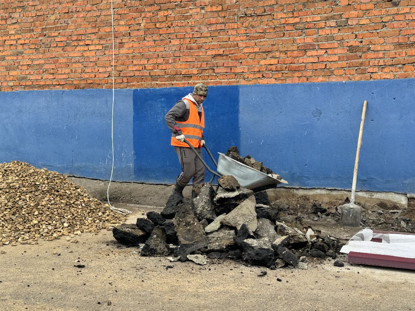 шаховская, ремонт кровли, ремонт отмостки,