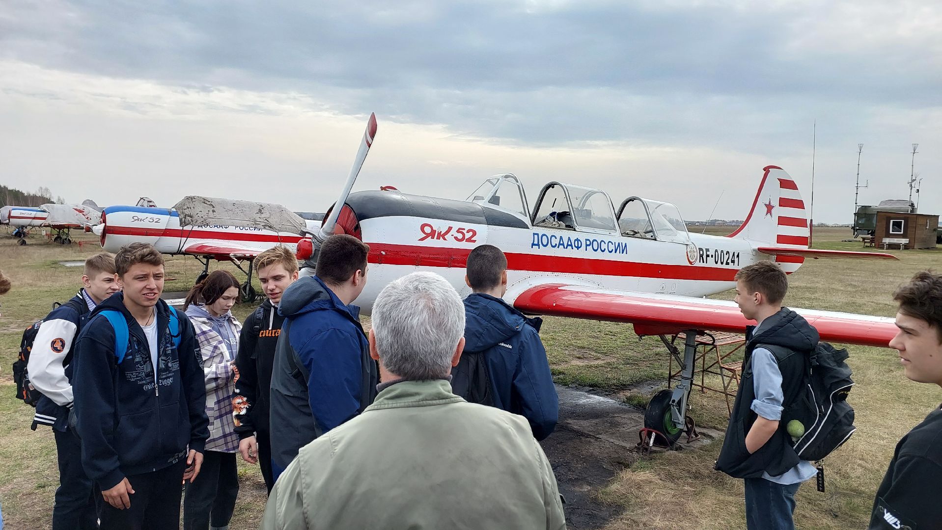 дети, самолеты, аэродром дракино, серпухов, летчики,