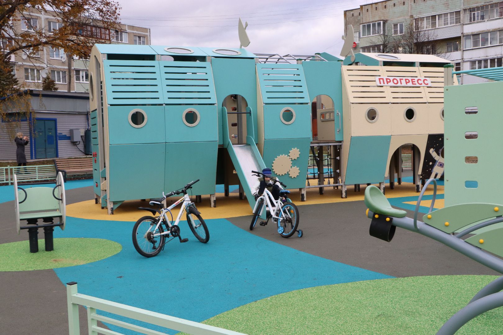 ДИП, Серебряные Пруды, благоустройство, детска игровая площадка, вертикалки,