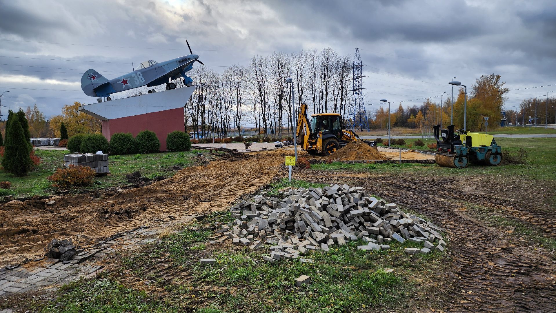 кашира, благоустройство, каширский школьник, памятник вов,