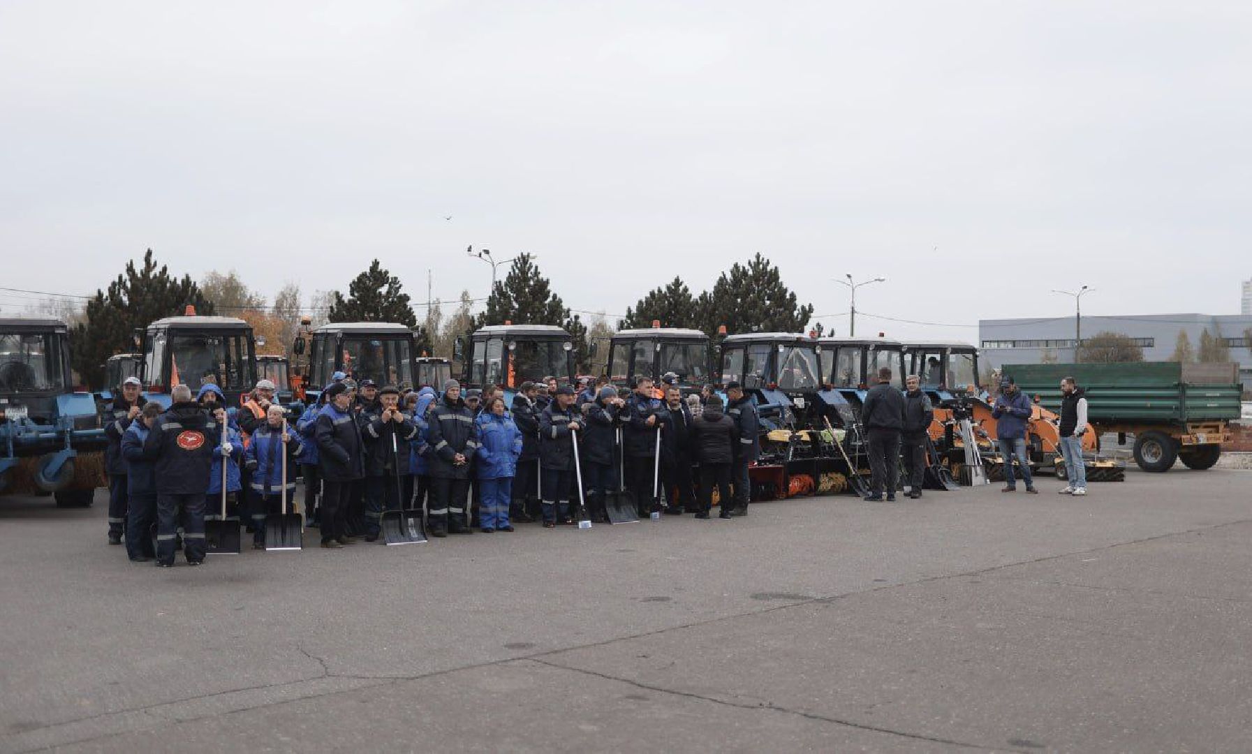 Чехов, осенне-зимний период, содержание территории, уборка территорий, благоустройство, уборочная техника, специальная техника, подготовка к зиме,вертикалки,