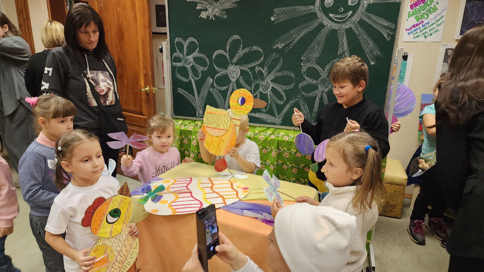 Спектакль, дети, Лобня, Декорации, Творчество детей,