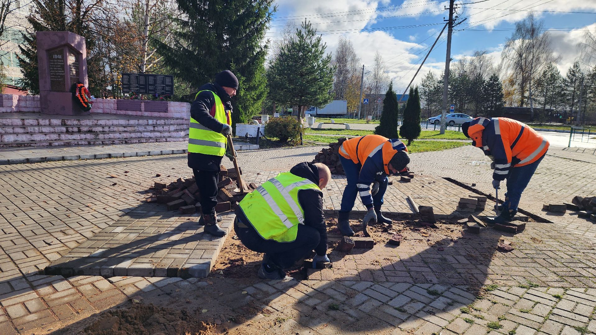 ремонт тротуара, благоустройство, брусчатка,