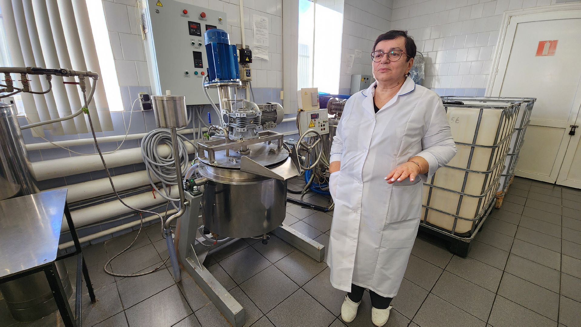 Солнечногорск, экономика, косметическое производство, поселок Жуково,