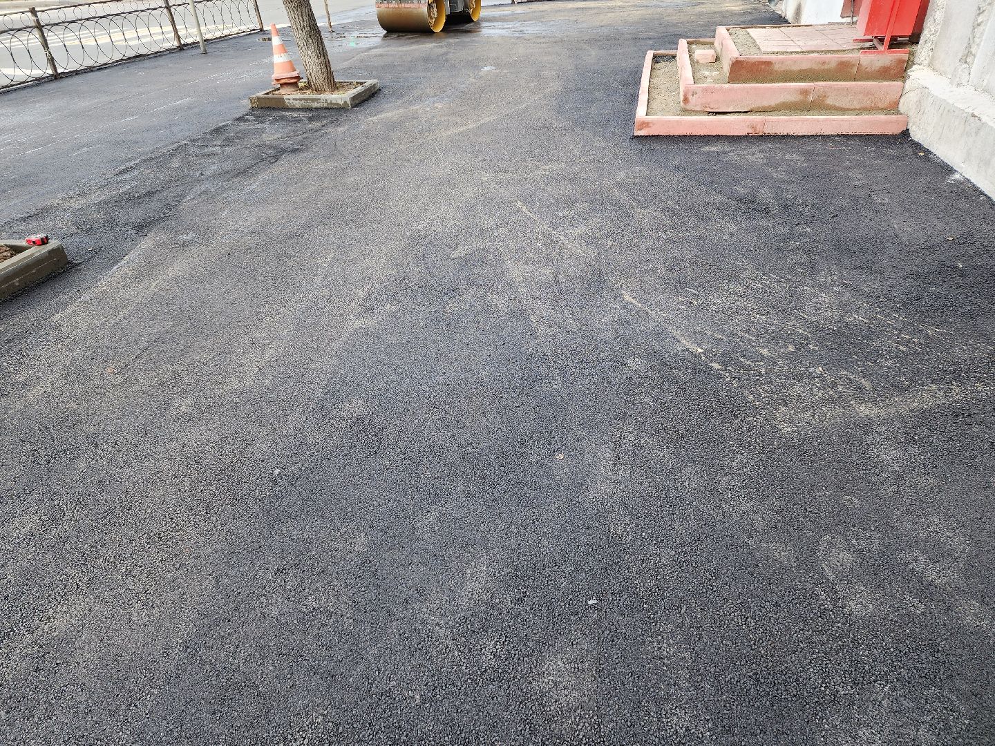 серпухов, подмосковье, благоустройство, укладка асфальта, проезд Мишина, вертикалки,