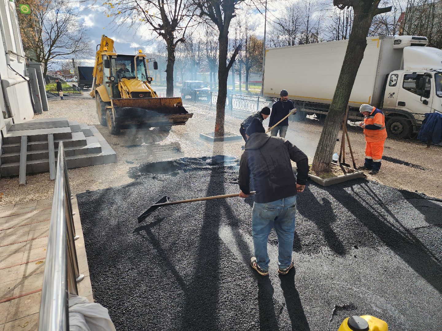 серпухов, подмосковье, благоустройство, укладка асфальта, проезд Мишина, вертикалки,