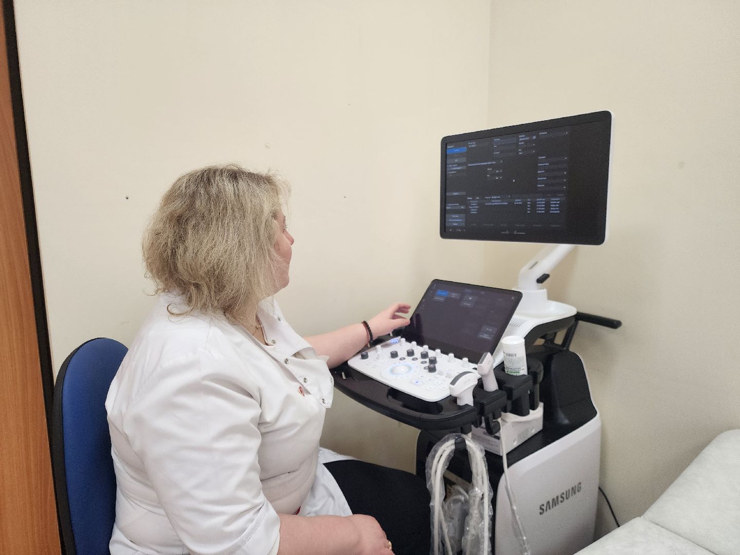 жители, общество, медецина, врач, народный доктор, конкурс врачей, народное голосование,