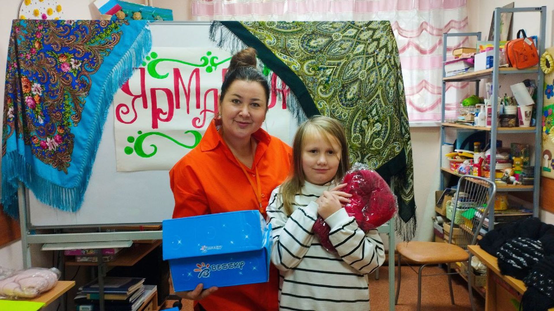 ивантеевка, благотворителньая акция, благотворительная ярмарка, центр социального обслуживания, дети, вещи, одежда, обувь,