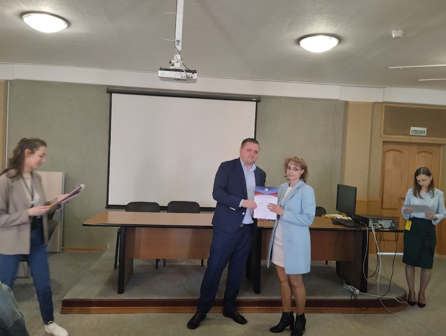 медики, награждение