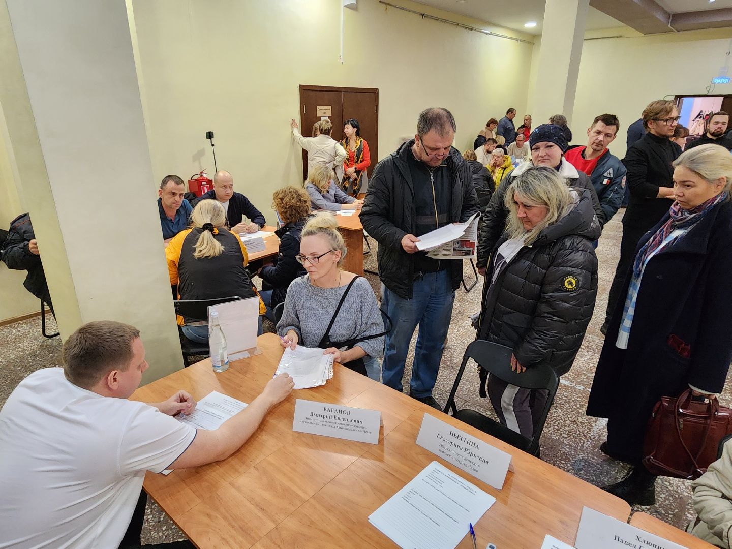 Чехов, село Дубна, выездная администрация, встреча с жителями, обращения граждан, обустройство дороги, освещение, проезд, глава округа михаил собакин,