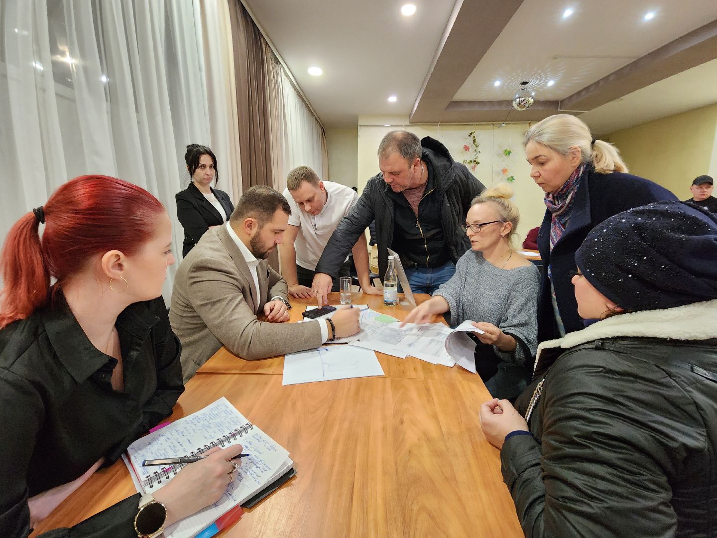 Чехов, село Дубна, выездная администрация, встреча с жителями, обращения граждан, обустройство дороги, освещение, проезд, глава округа михаил собакин,