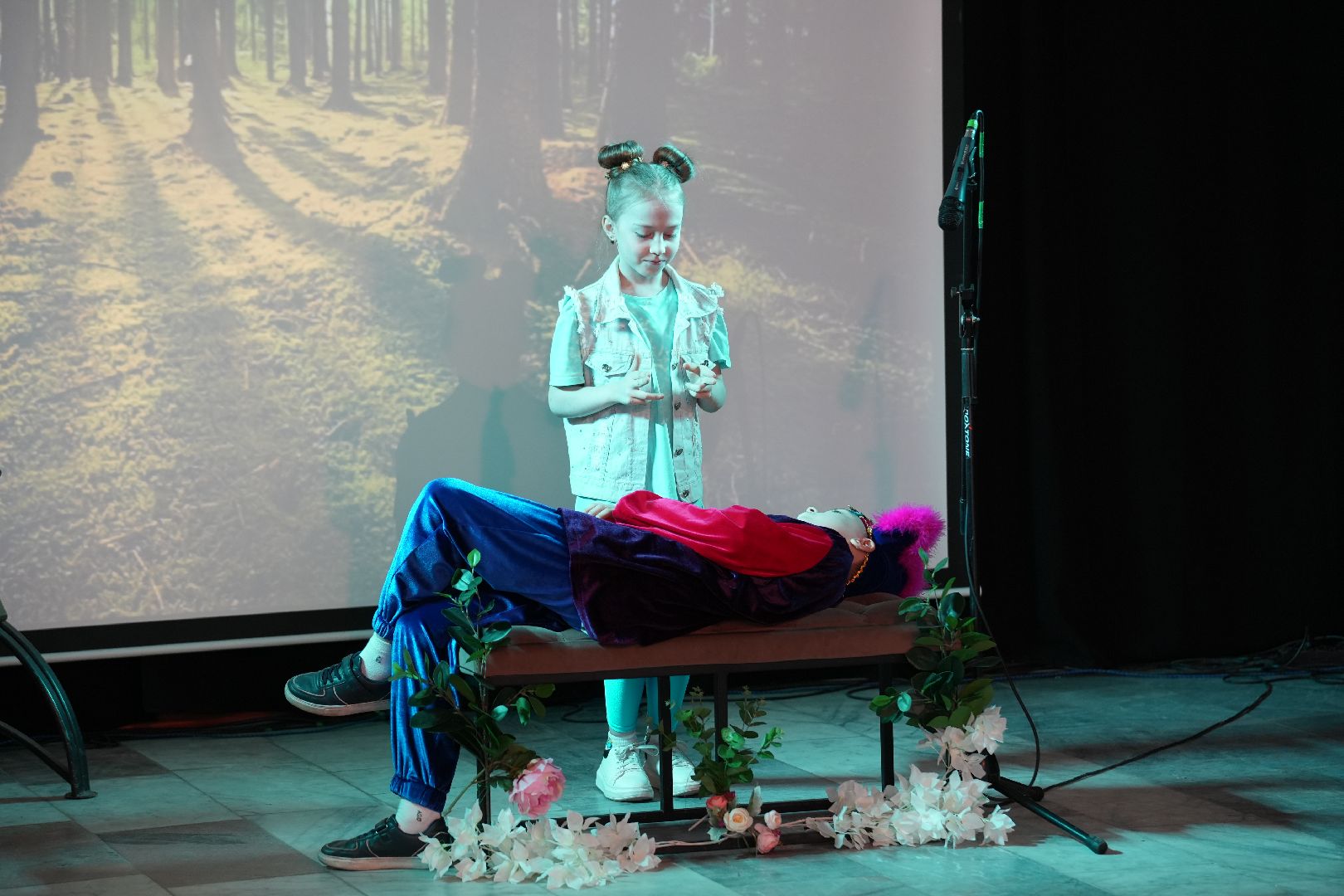 благотворительность, спектакль, Много детства, ДК