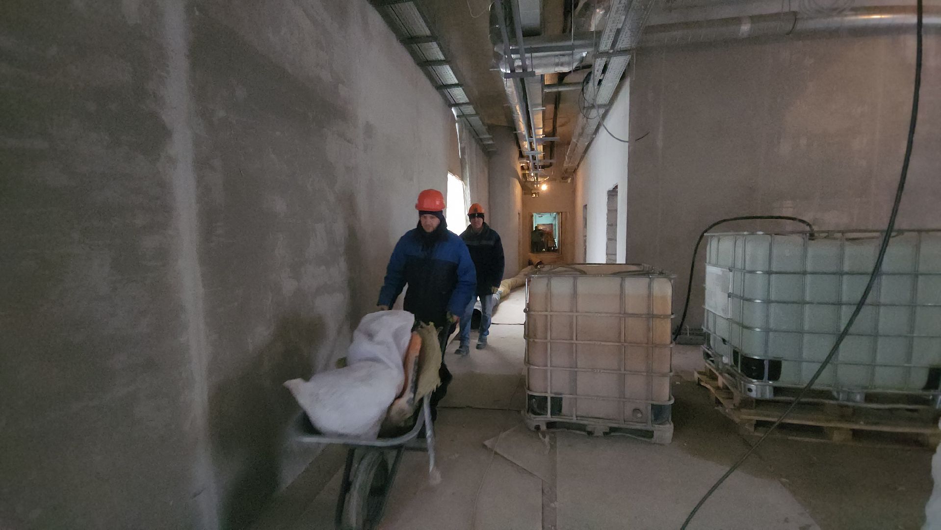 стадион торпедо, люберцы, строители, футбольное поле,