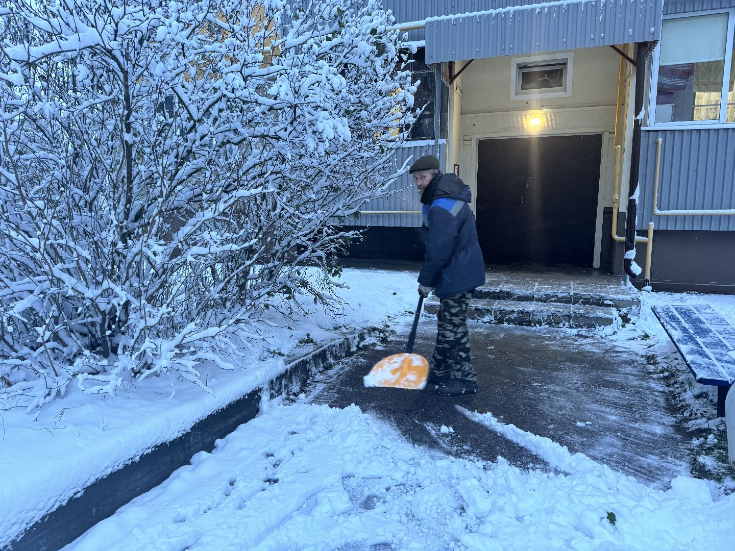 снег, очистка снега, коммунальная служба, коммунальная техника, вертикалки