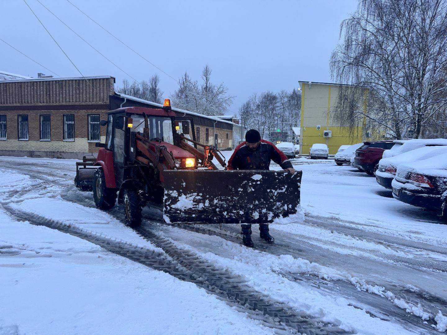 снег, очистка снега, коммунальная служба, коммунальная техника, вертикалки