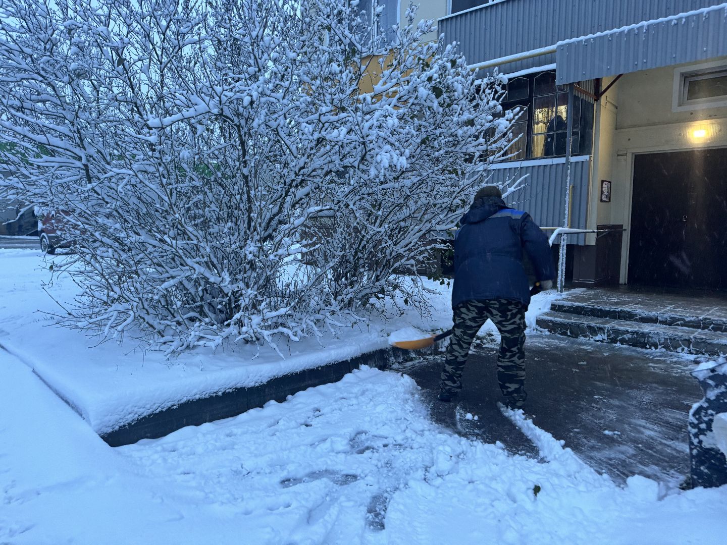 снег, очистка снега, коммунальная служба, коммунальная техника, вертикалки