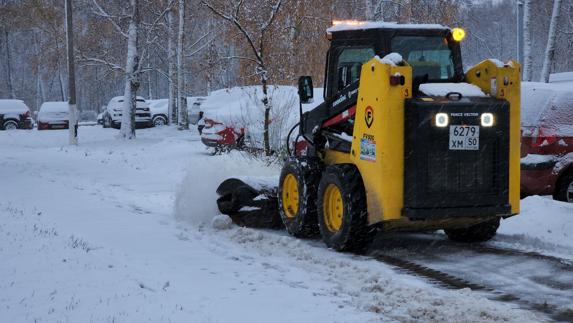 ступино, первый снег, уборка первого снега, вертикалка,