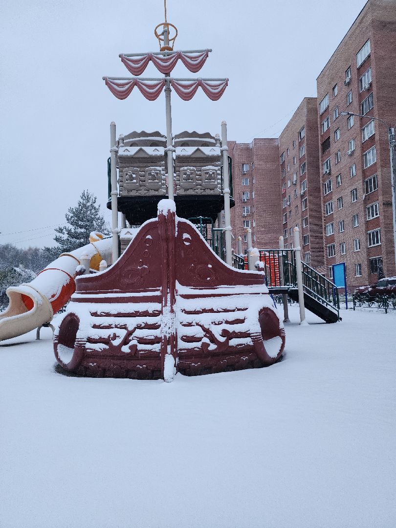 электросталь, первый снег, жкх, уборка снега, коммунальщики, коммунальные службы, коммунальные службы готовы к зиме, снегоуборочная техника, снегоуборочные машины, вертикалки