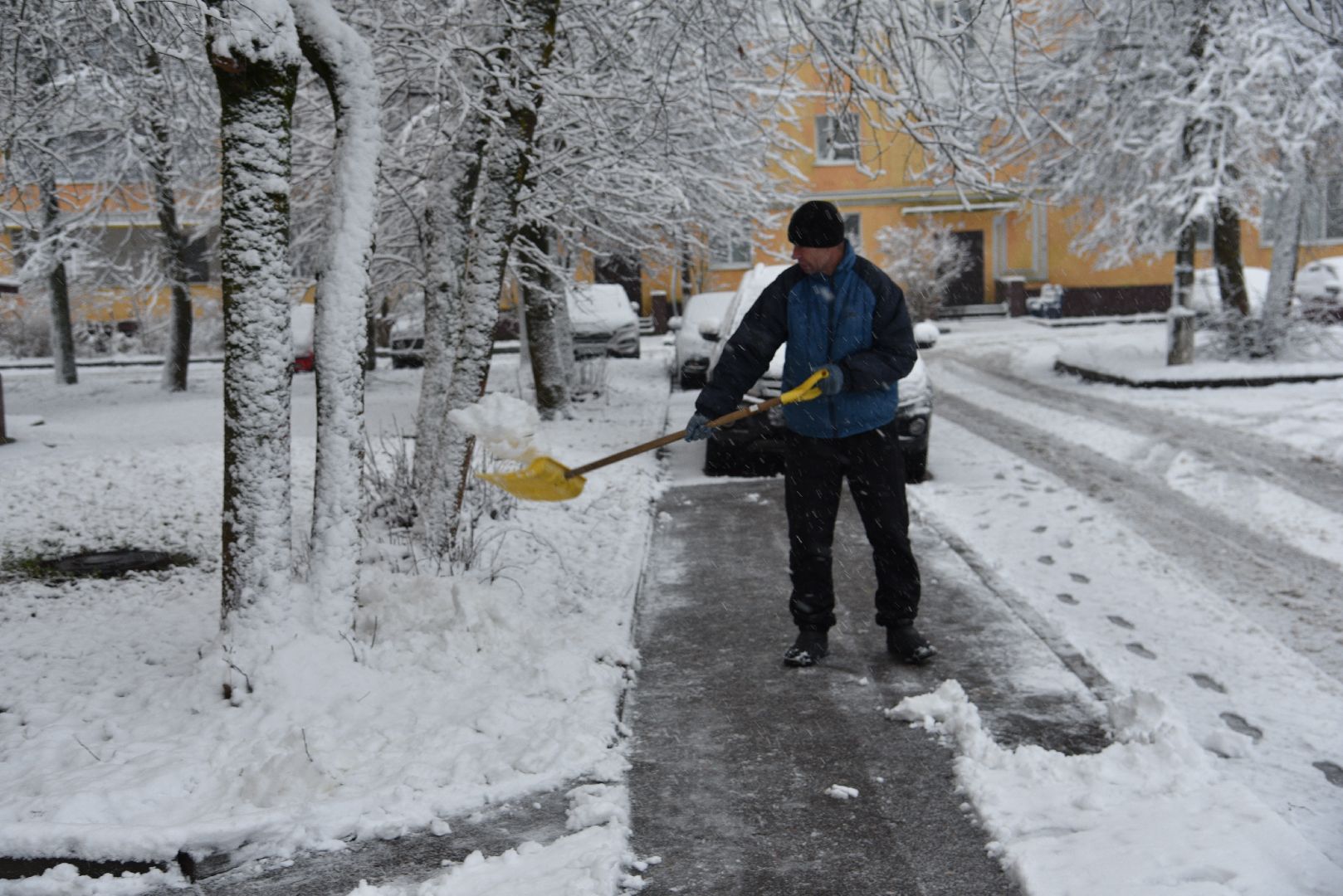 лотошино, жкх, уборка снега, первый снег, благоустройство, вертикалки,