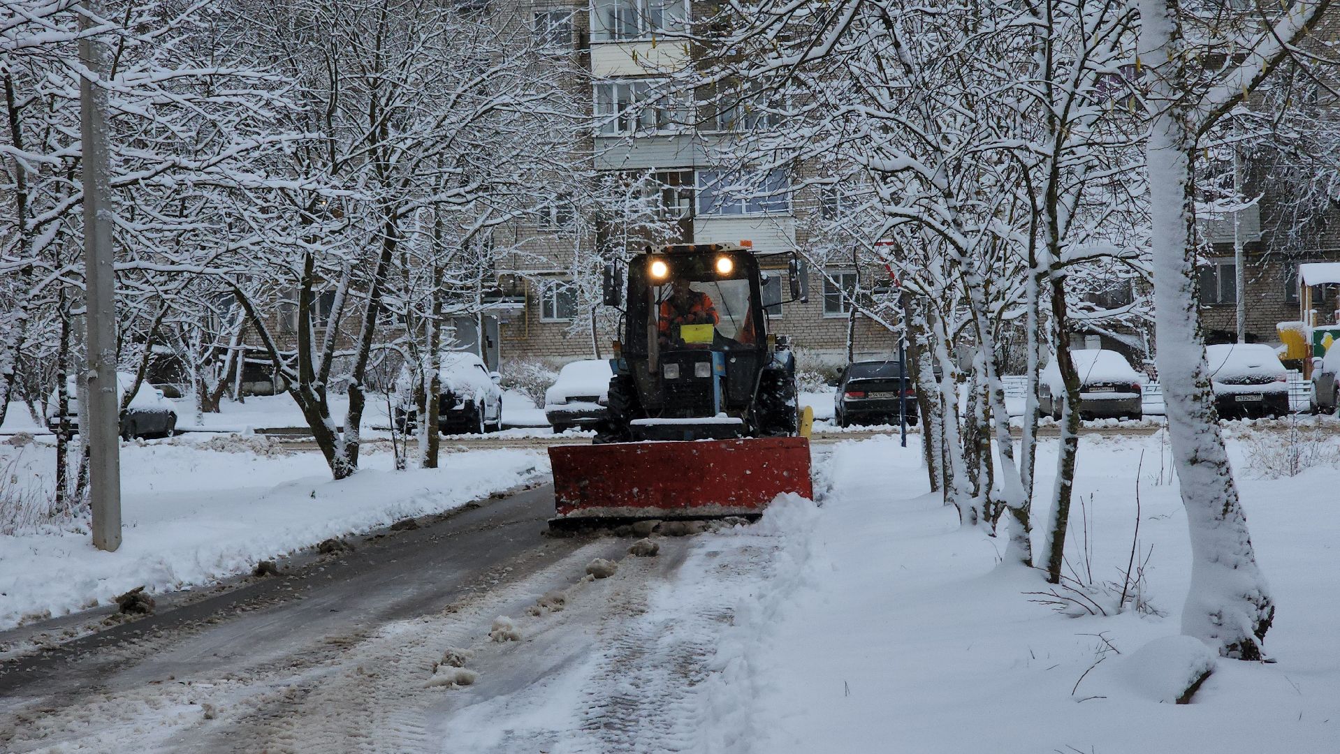 Снег, Уборка снега, колюбакино, руза, рузский городской округ, благоустройство, коммунальные служба, вертикалки,