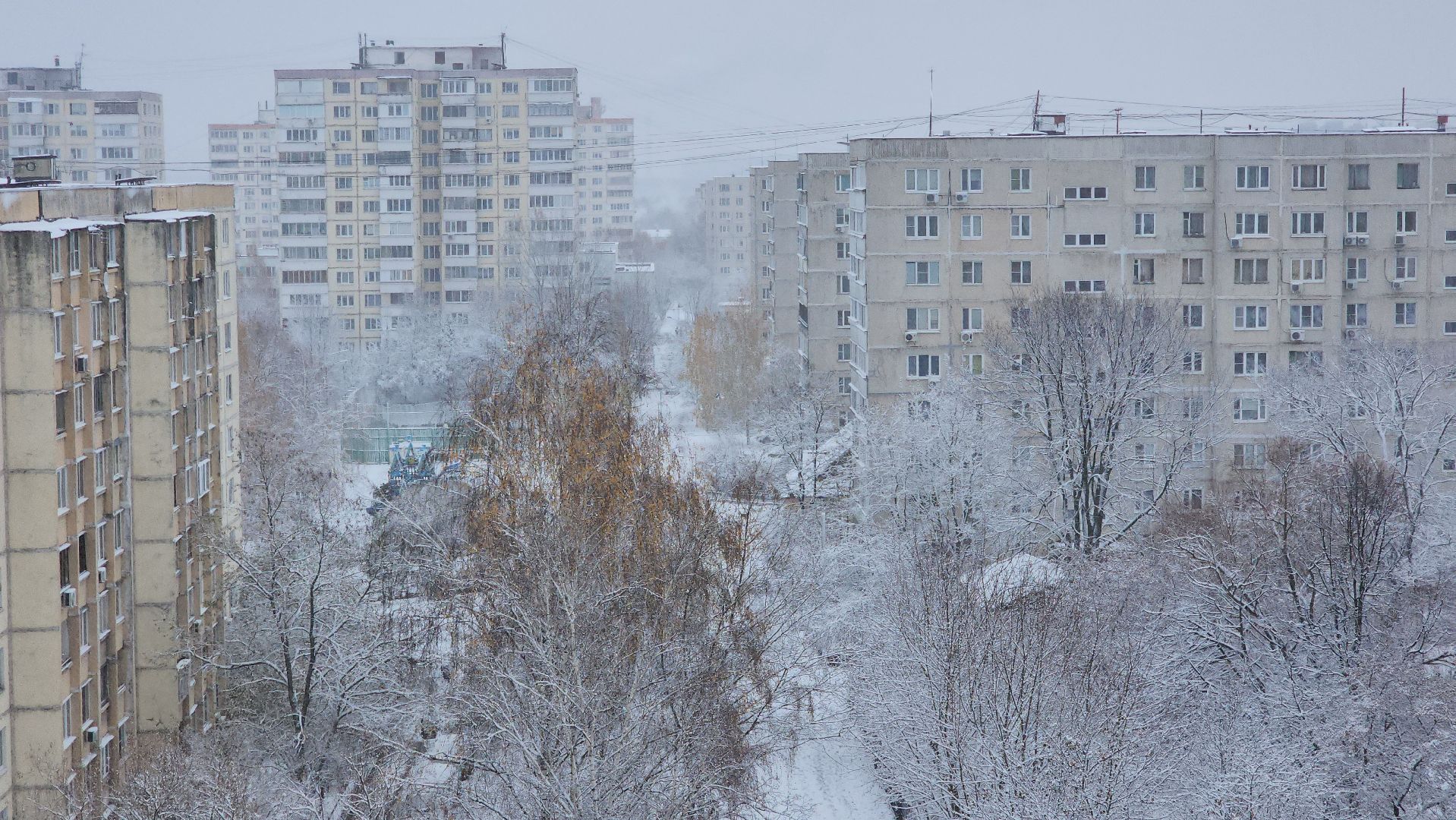 красногорск, снегопад, вертикалка, вертикальное видео, коммунальщики,ЖКХ, снегопад