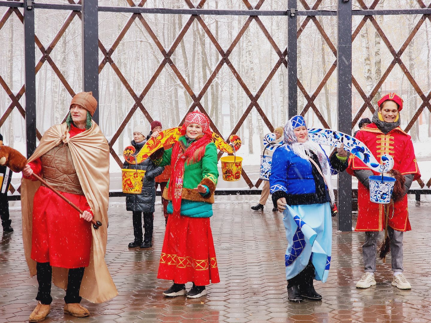Егорьевск, Подмосковье, Московская область, день народного единства, 4 ноября, парк 200 лет егорьевску,вертикалка, вертикальное видео,