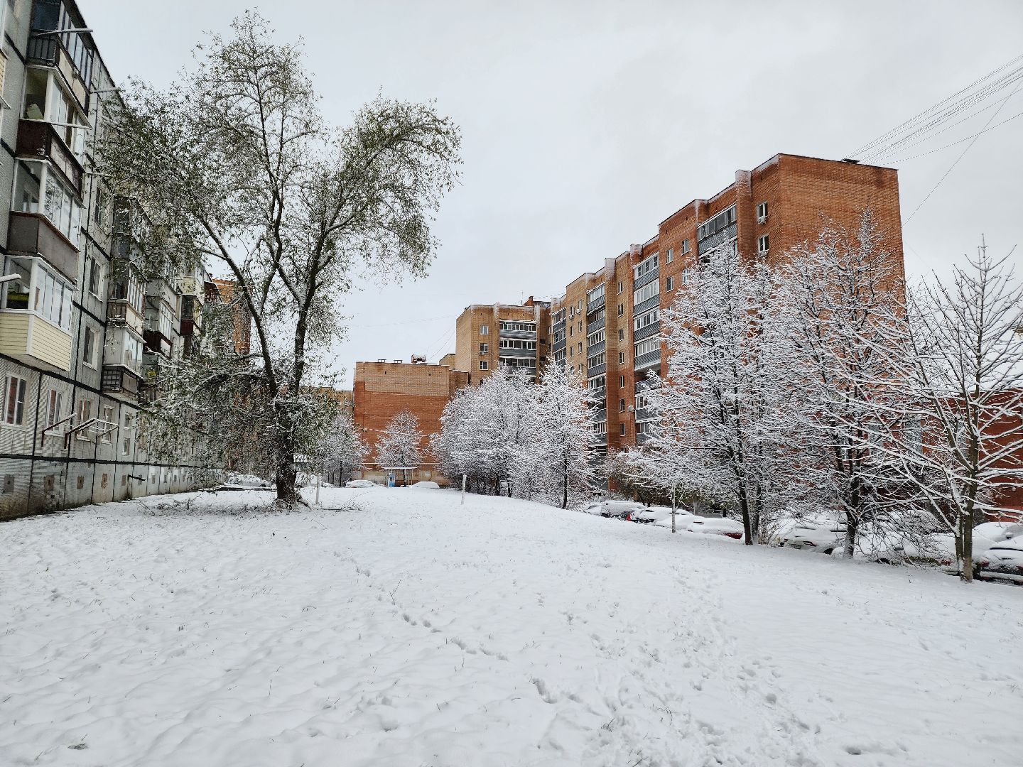 Чехов, городской округ Чехов, снегопад, уборка снега, чистка улиц, вывоз снега, дворники, уборочная техника, противогололедные материалы,Вертикалка, вертикальное видео, ЖКХ,