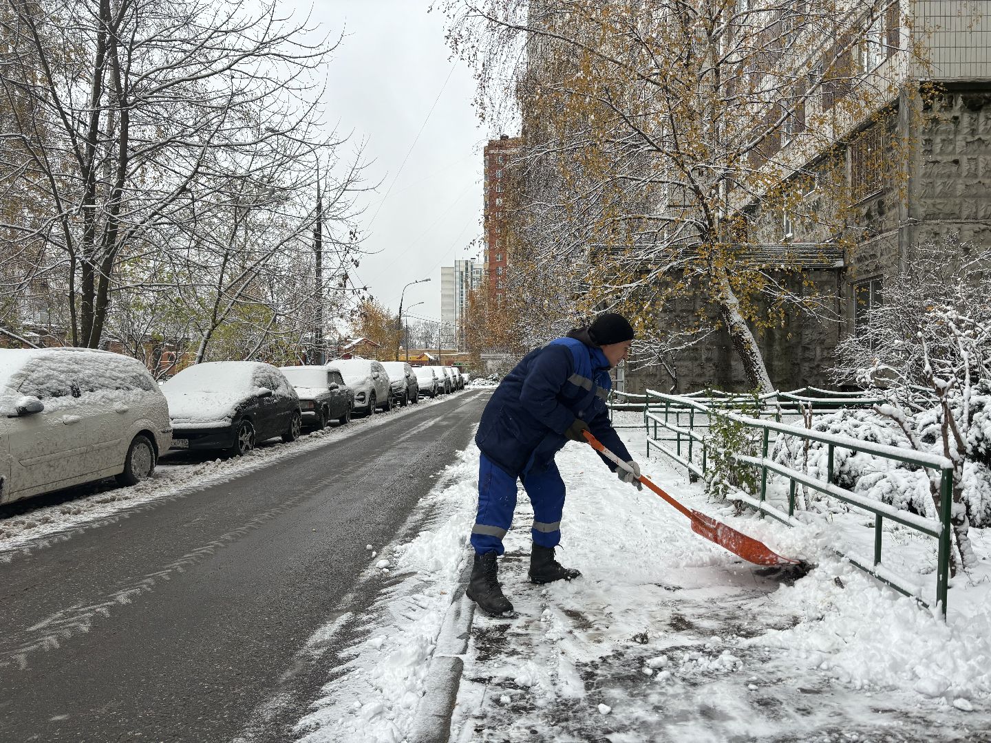 первый снег, снегопад, кучино, коммунальщики, вертикалки,