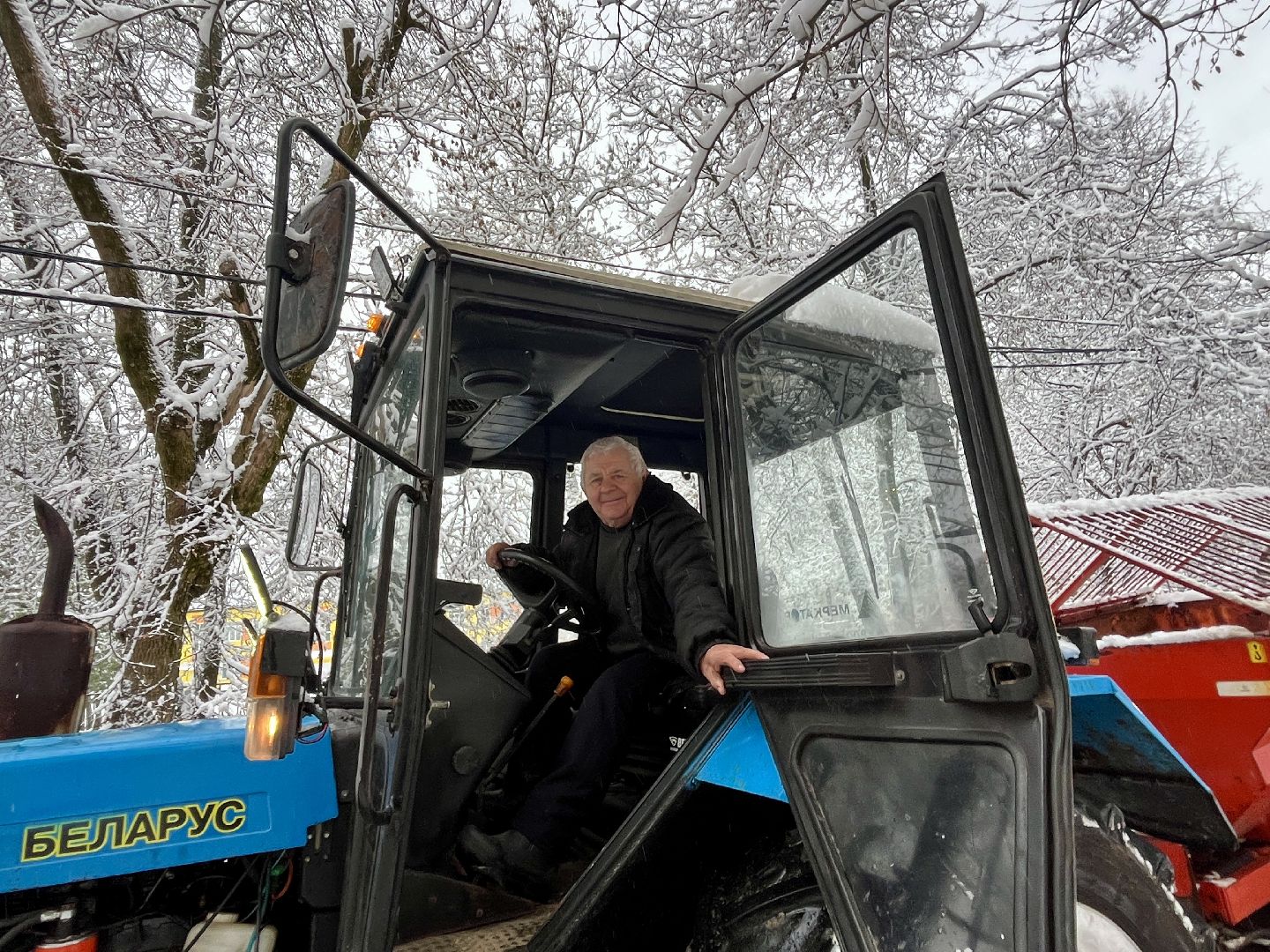 снегопад, жкх, уборка дворов, коммунальная служба, наро-фоминск, наро-фоминский городской округ,вертикалка, Вертикальное видео, Первый снег, Снегопад,