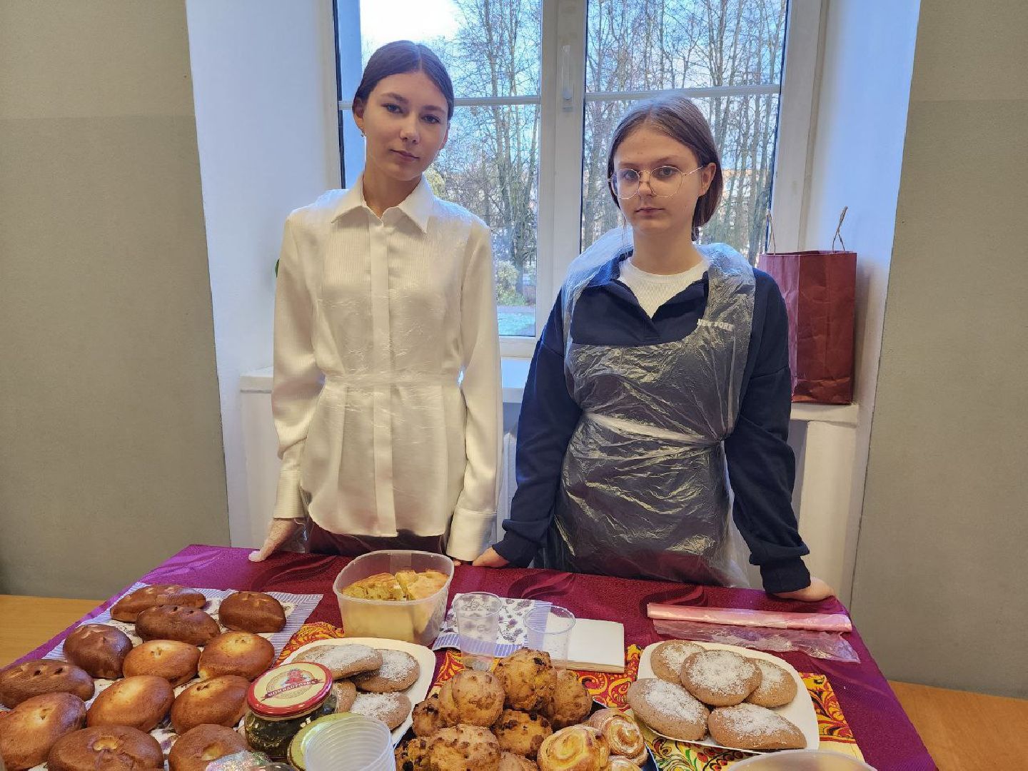 можайск, можайский городской округ, подмосковье, благотворительная ярмарка, спецоперация, школы, школьники, доброе дело, дети, вертикалки,