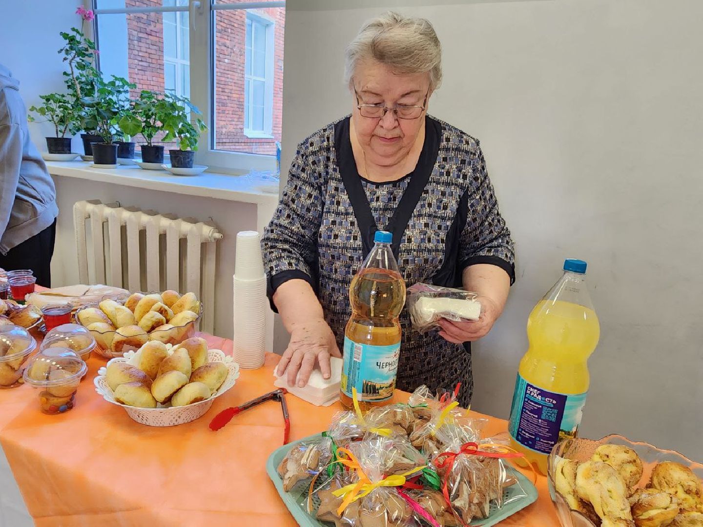 можайск, можайский городской округ, подмосковье, благотворительная ярмарка, спецоперация, школы, школьники, доброе дело, дети, вертикалки,