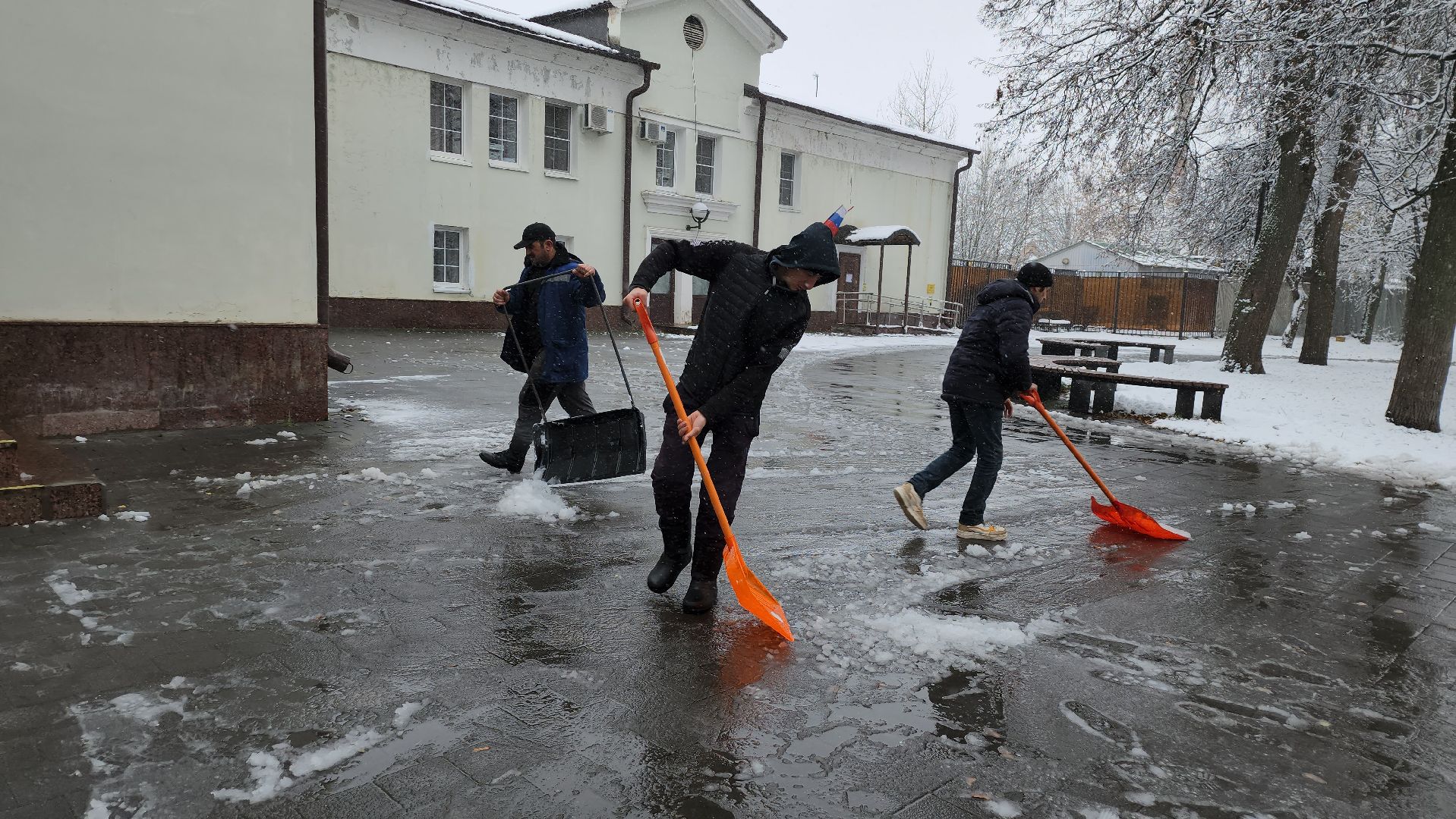 серпухов, подмосковье, уборка снега, благоустройство, вертикалка,