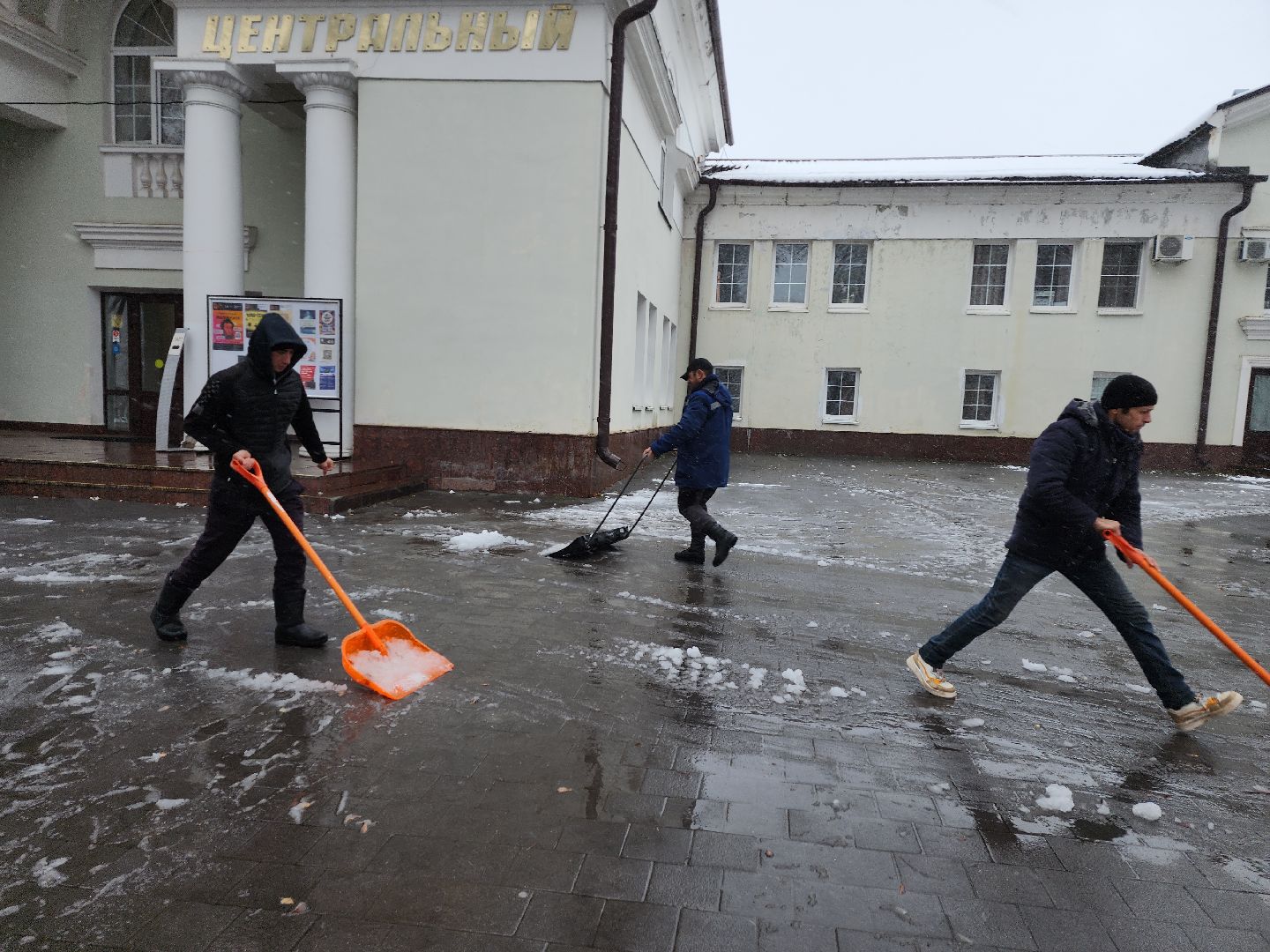 серпухов, подмосковье, уборка снега, благоустройство, вертикалка,